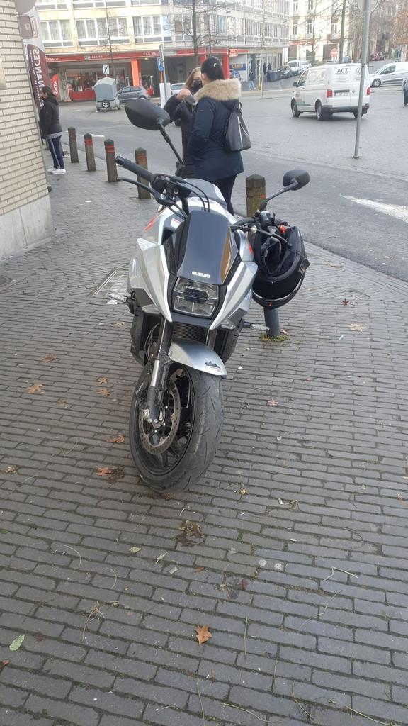Suzuki Katana GSX-S1000S, Fietsen en Brommers, Snorfietsen en Snorscooters, Zo goed als nieuw, Overige merken, Benzine, Ophalen