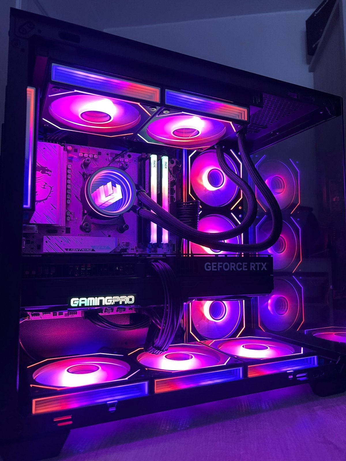 High-End Gaming PC - AMD Ryzen 7 7800X3D , RTX 5080, Computers en Software, Ophalen, Nieuw, Gaming, SSD