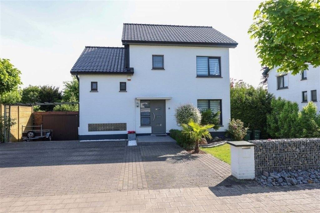 Stijlvolle en tijdloze gezinswoning met 4 slaapkamers, Immo, Maisons à vendre, Hasselt, 500 à 1000 m², Maison individuelle, Ventes sans courtier