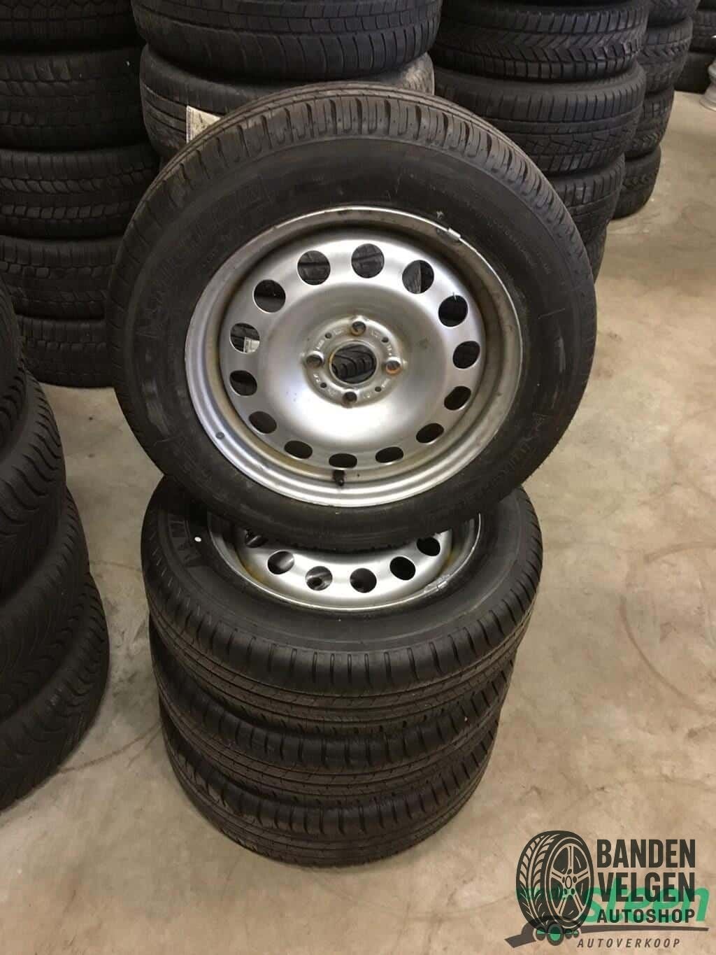 Mini Only Zomer Michelin Energy Saver 175-65-15 88H 4 x 100, Auto-onderdelen, Gebruikt, 15 inch, -, 175 mm