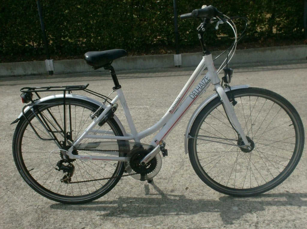 mooi damesfiets / meisjesfiets .28 inch . nieuw staat, Fietsen en Brommers, Ophalen, Zo goed als nieuw