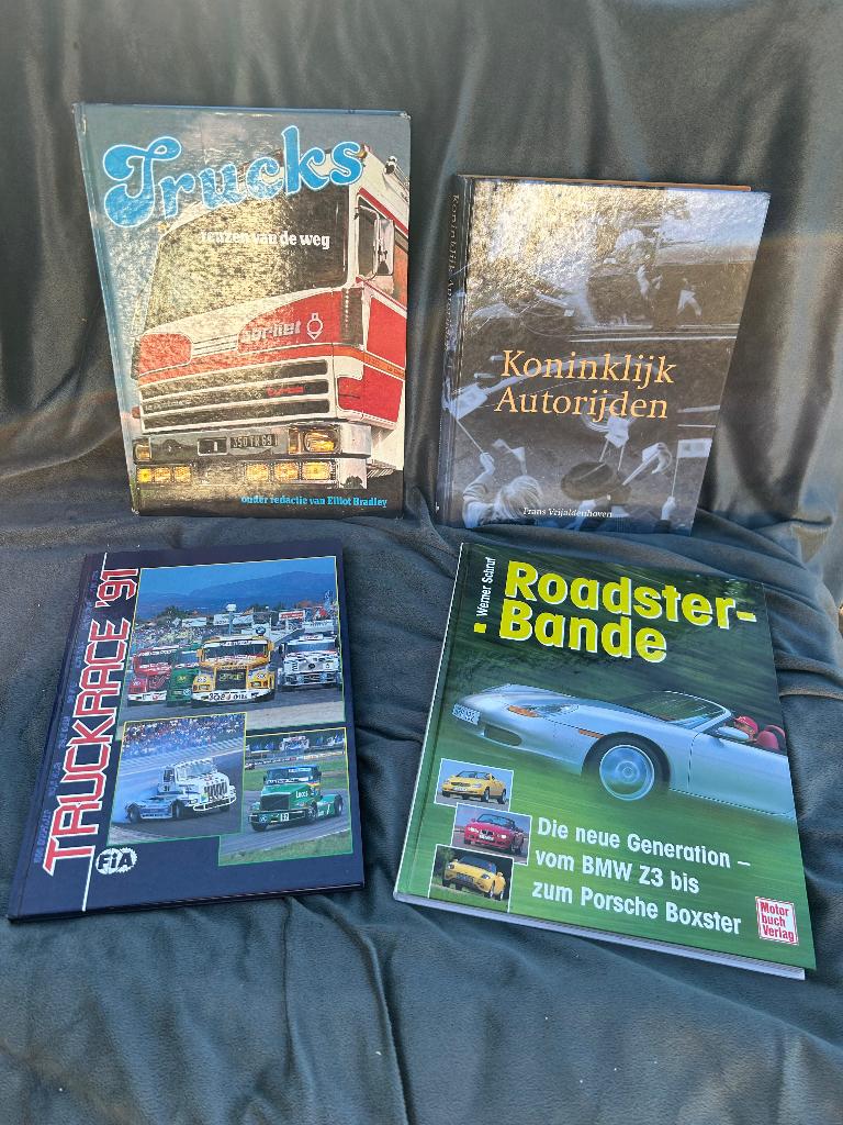 Diverse boeken over auto’s, trucks, moto, Ophalen