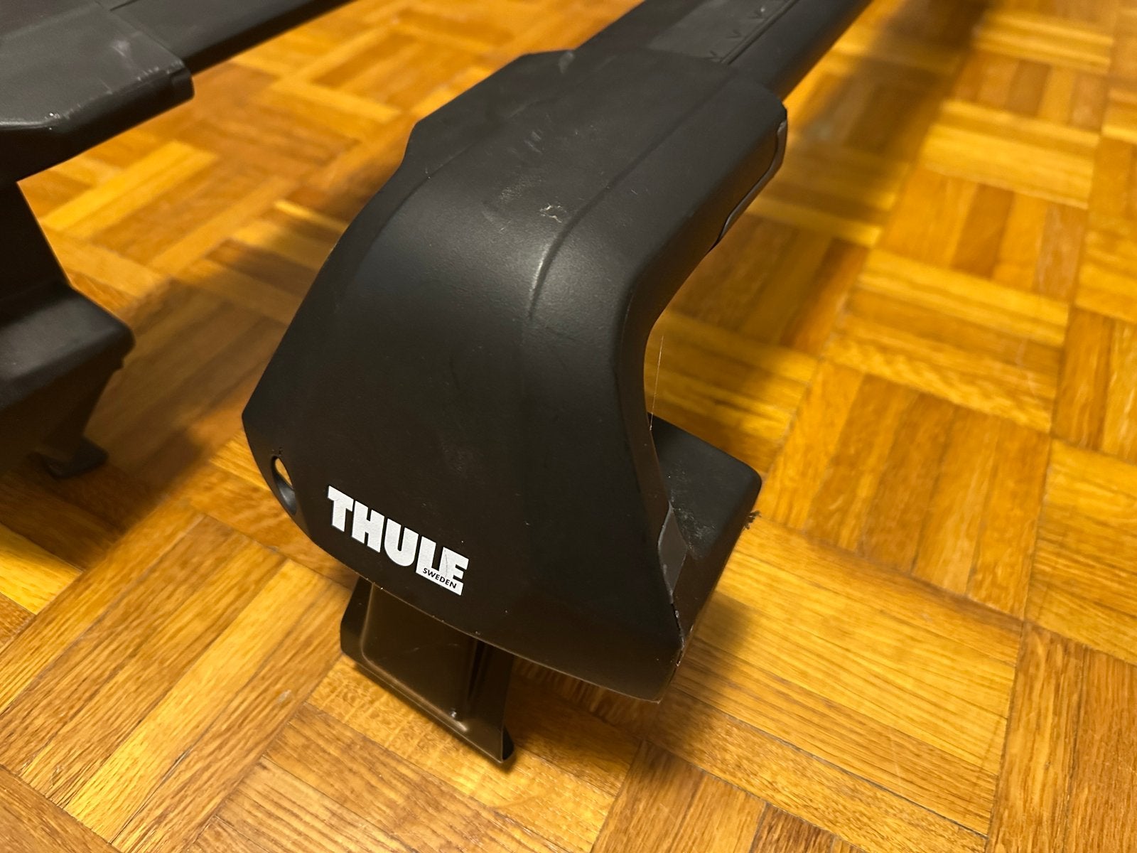 Thule WingBar Edge passat cc, Auto diversen, Ophalen of Verzenden, Zo goed als nieuw