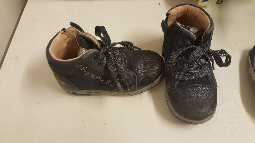 Schoenen: Geox baskets mt 25, Enfants & Bébés, Vêtements enfant | Chaussures & Chaussettes, Enlèvement, Comme neuf, Chaussures