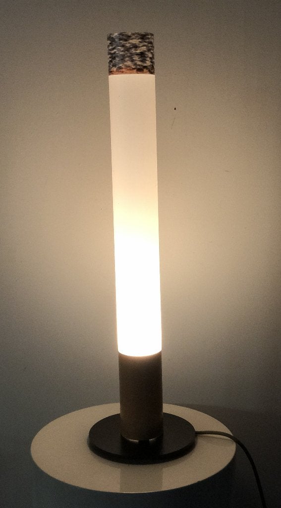 Vintage staande lamp    "Sigaret", Verzamelen, Elektronische Apparatuur, Ophalen, Overige typen