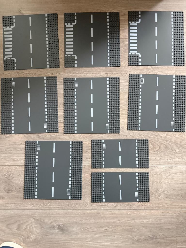 Lego 60236 - 8 wegen, Ophalen of Verzenden, Zo goed als nieuw, Lego