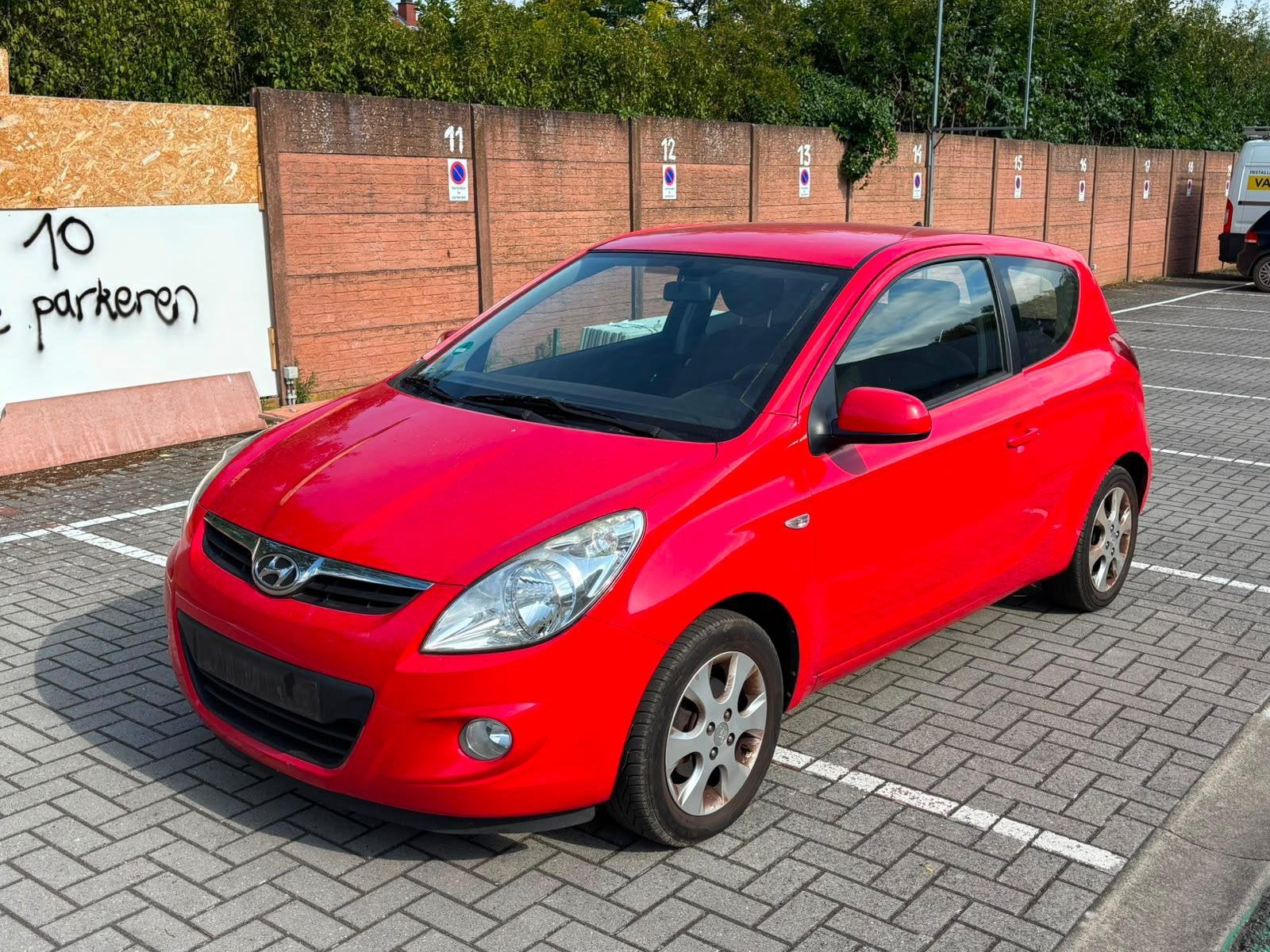 Hyundai i20 1.4i benzine 2010 200.000km Automaat airco, Automaat, Particulier, Te koop, Benzine