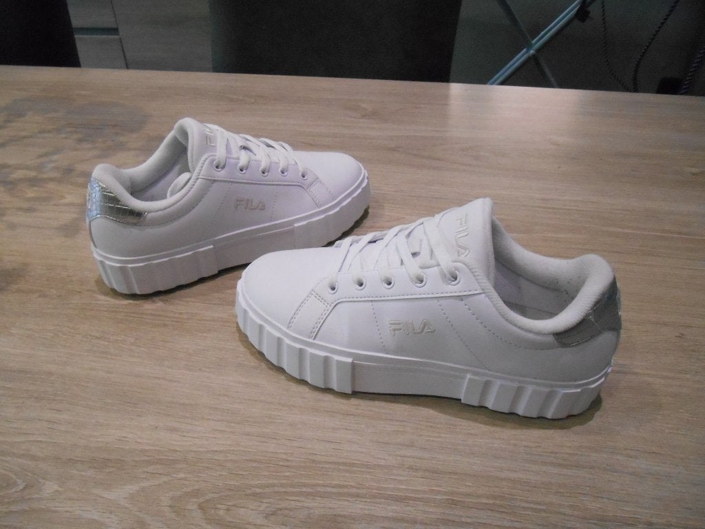 fila witte sneaker dames, Kleding | Dames, Schoenen, ANDERE, Wit, Nieuw, Ophalen of Verzenden