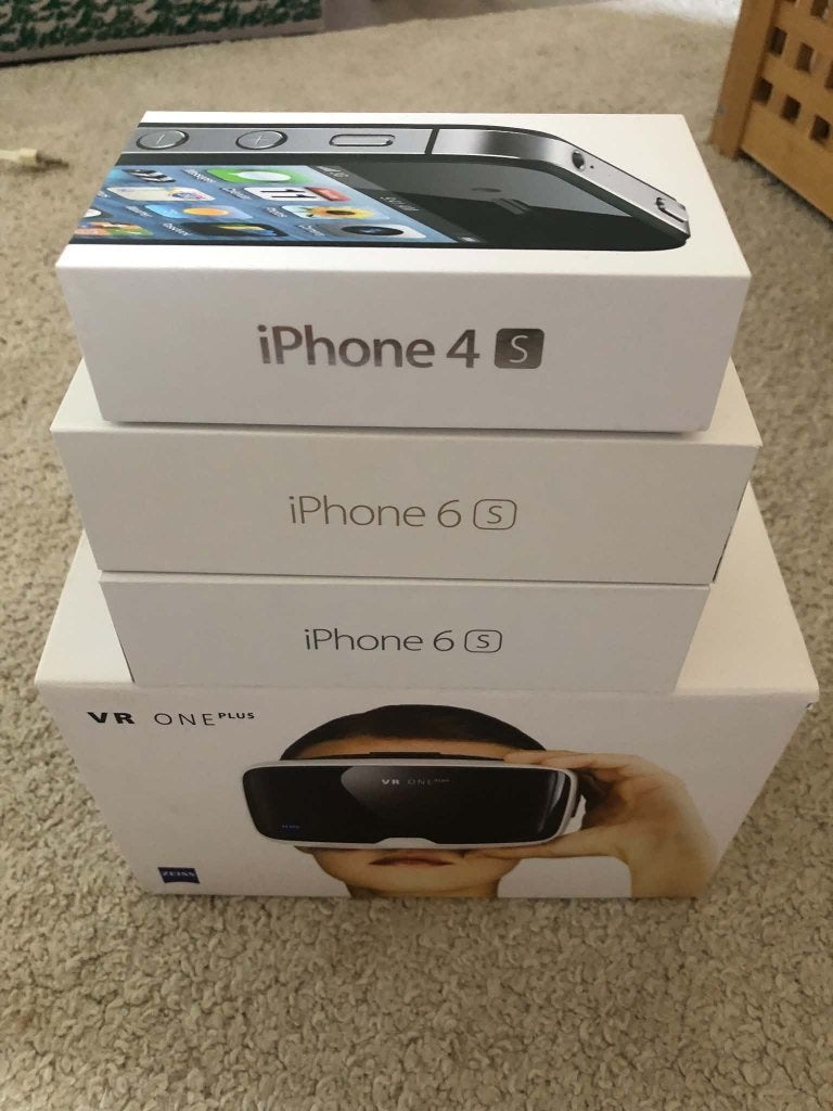 Iphone & VR ONE plus, Enlèvement, Utilisé, IPhone 4S