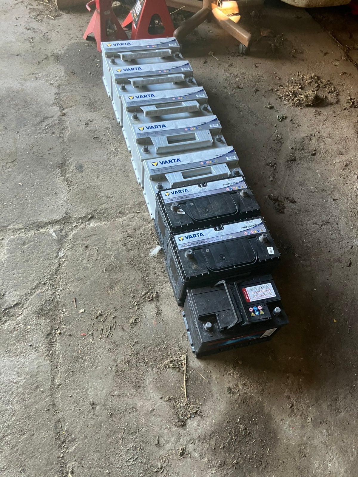 Accu Batterij Varta’s voor boot of mobilhome, Ophalen, Zo goed als nieuw