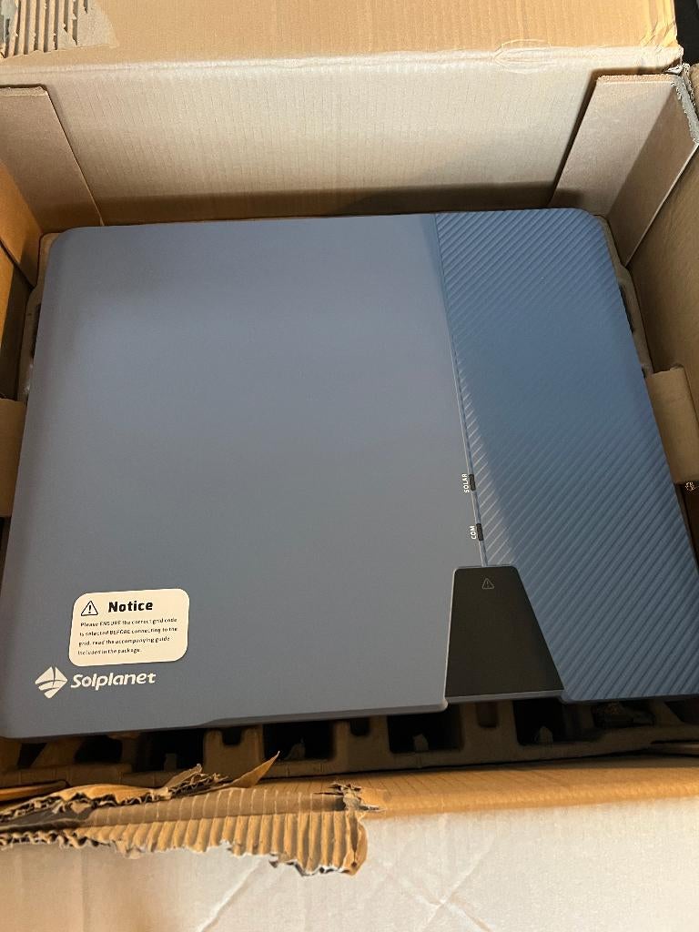 Solplanet ASW10K-LT-G2 PRO omvormer 10Kw 3 fase nieuw, Ophalen, Nieuw, Overige typen, 200 wattpiek of meer