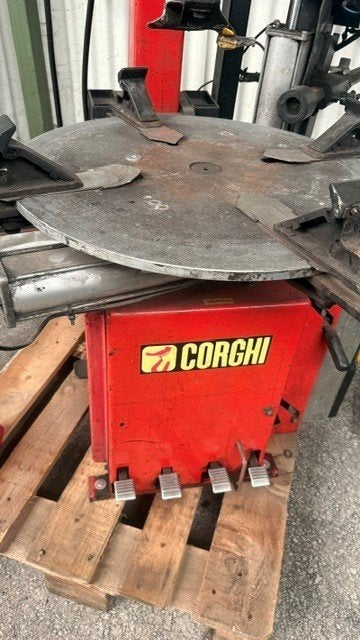 Machine à changer les pneus Corghi 2019 20', Enlèvement, Utilisé, 20 pouces, Pneus et Jantes