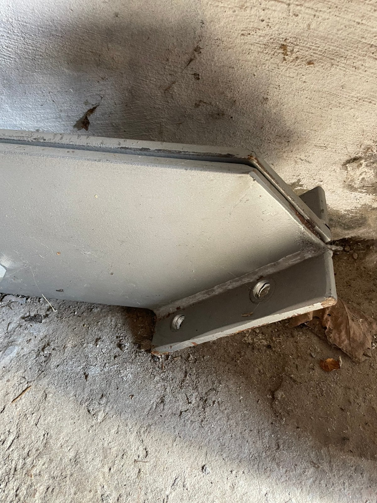 Stevige brede metalen trap, Ophalen, Zo goed als nieuw, Trap