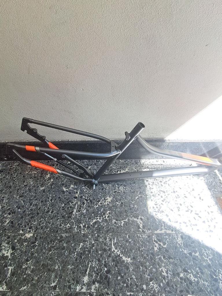 BtWIN fietsframe, Fietsen en Brommers, Fietsen | Heren | Sportfietsen en Toerfietsen, Ophalen