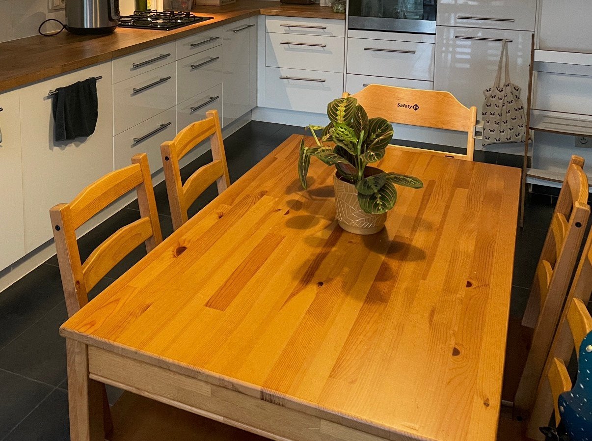 Ikea tafel en stoelen (4), Huis en Inrichting, Ophalen, Zo goed als nieuw
