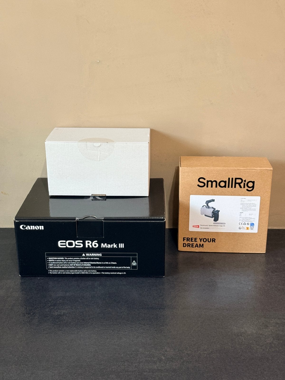 ⚠️NIEUW⚠️ Canon EOS R6 Mark III + RF 24-105mm F4 + SmallRig, Canon, Ophalen of Verzenden, Zo goed als nieuw, 4 t/m 7 keer