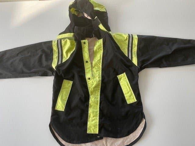 Verkleedkledij  - jas brandweer, Ophalen, Gebruikt, 122 t/m 128, Jongen of Meisje