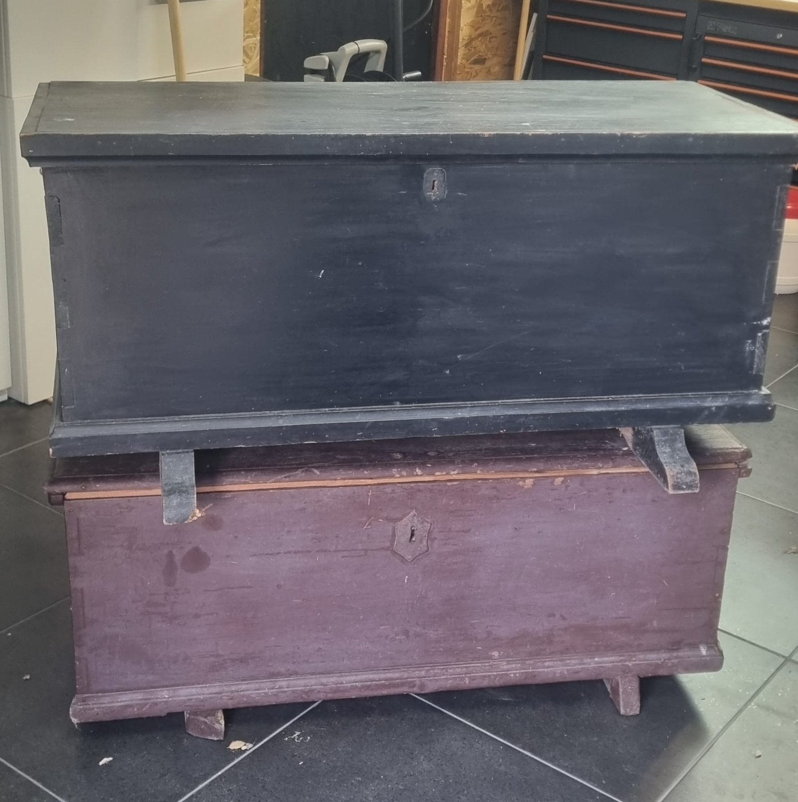 2x houten kisten, Huis en Inrichting, Woonaccessoires | Kisten, Ophalen, Zo goed als nieuw