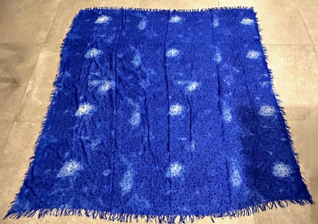 Bershka kobaltblauwe foulard met sterren, Bershka, Enlèvement ou Envoi, Comme neuf, Écharpe