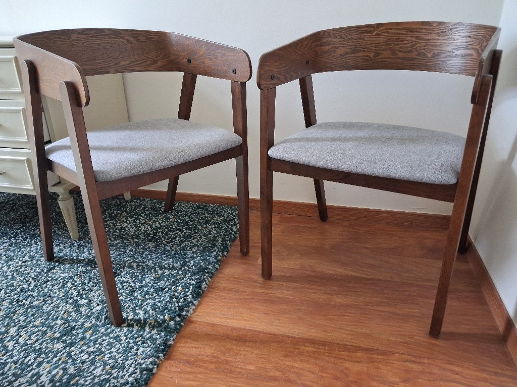 Nieuwe prijs voor 2 tijdloze desingstoelen!, Comme neuf, Enlèvement, Tissus, Deux
