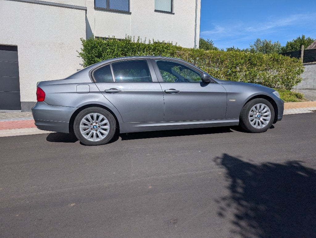 BMW, Auto's, BMW, 4 deurs, Stof, Zwart, 4 cilinders