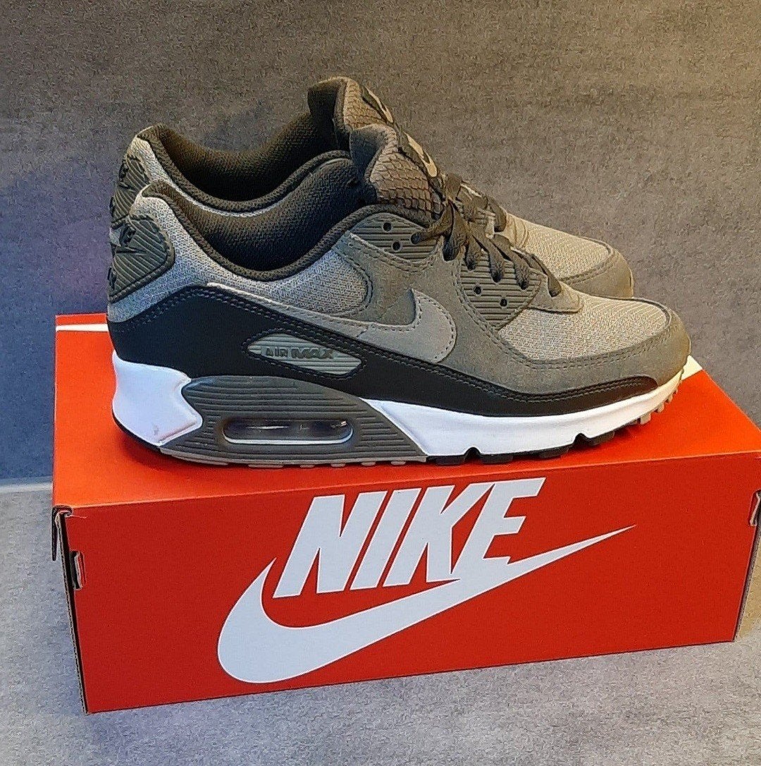 NIKE/AIR MAX 90/MAAT 41/ZGAN, Ophalen of Verzenden, Wit
