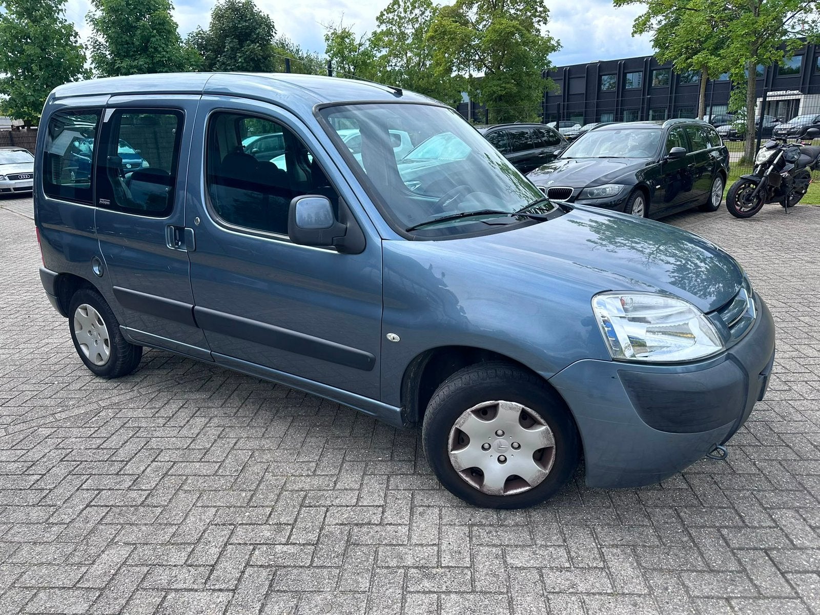 Citroen berlingo, Argent ou Gris, Achat, Entreprise, Bleu