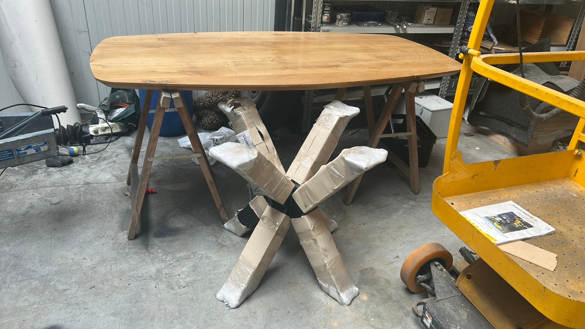 Eiken tafel nieuw, Doe-het-zelf en Bouw, Werkbanken, Ophalen, Nieuw
