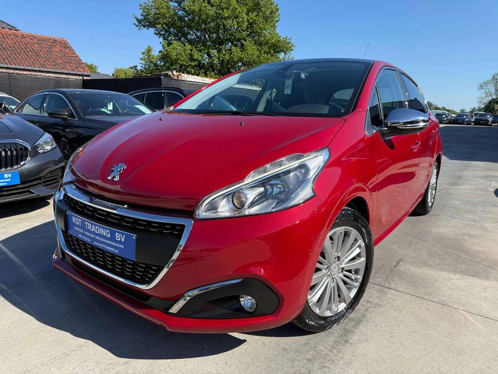Peugeot 208 1.2i 110PK 5-DEURS NAVIGATIE PANO-DAK CAMERA CAR, Autos, Peugeot, Rouge, Achat, 1145 kg, Euro 6