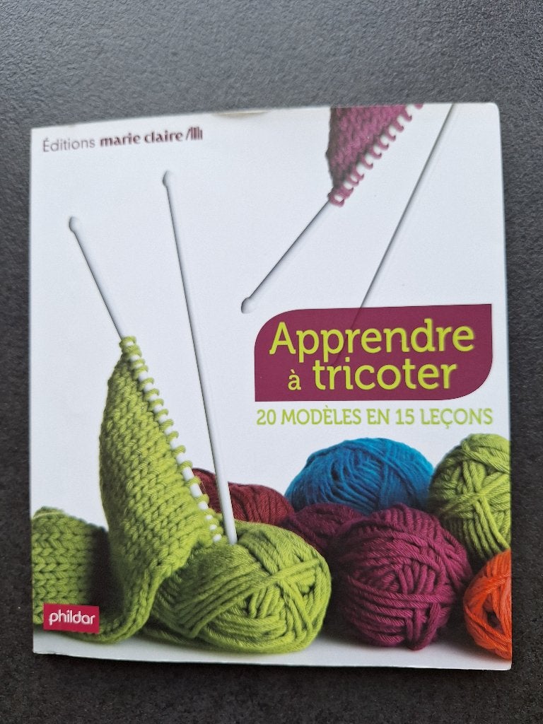 Apprendre à tricoter - 20 modèles en 15 leçons - Phildar, Hobby en Vrije tijd, Breien en Haken, Ophalen, Zo goed als nieuw, Breien