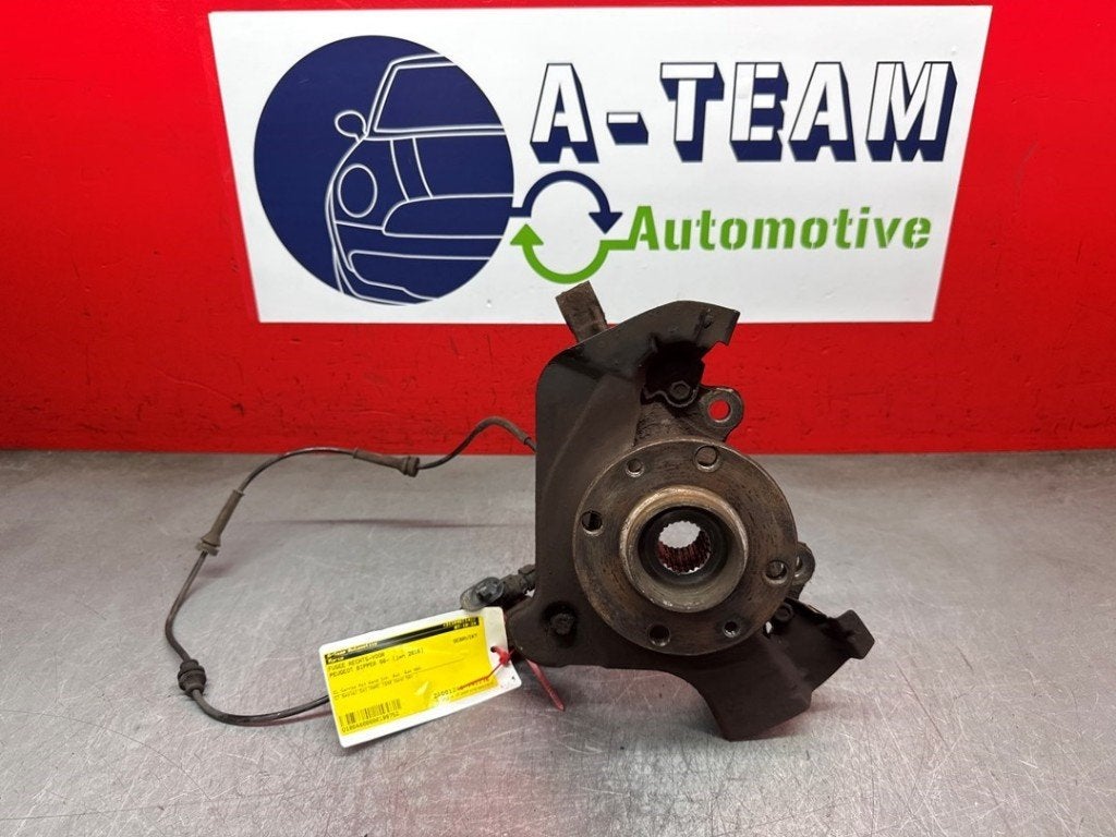 FUSEE AVANT DROITE Peugeot Bipper (AA) (01-2008/-), Kontakt-peugeot@peugeot.com, Utilisé, Peugeot Deutschland GmbH, Bahnhofsplatz
65423  Rüsselsheim, DE