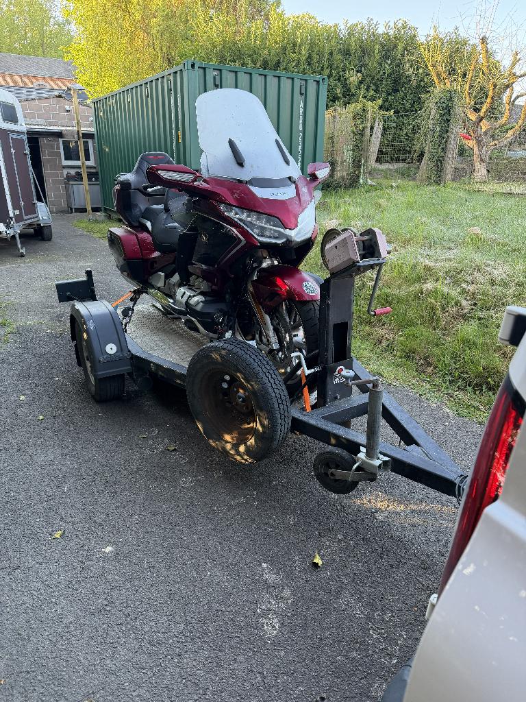 Remorque moto a plateau qui s'abaisse, Enlèvement, Utilisé