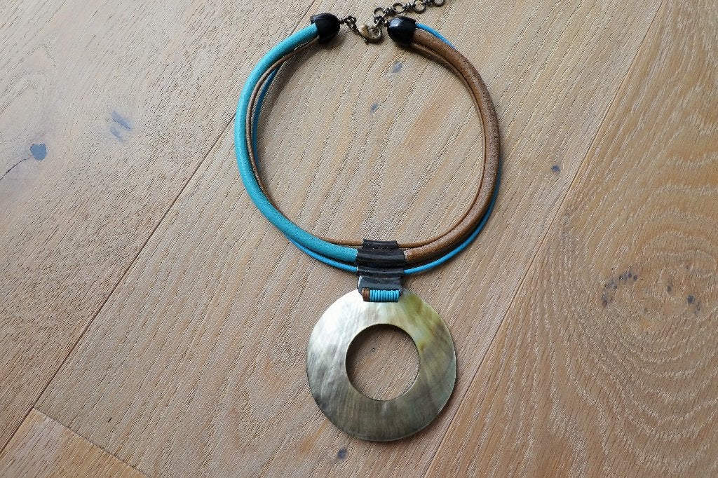 Superbe Collier Nature Bijoux Collection SALAMANQUE NEUF !, Handtassen en Accessoires, Kettingen, Ophalen, Nieuw, Verstelbaar