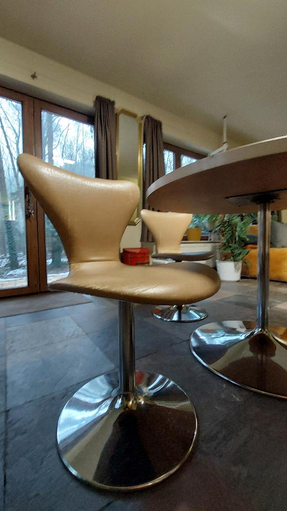 Vintage eettafel en stoelen, 100 à 150 cm, Quatre personnes, Rond, 100 à 150 cm