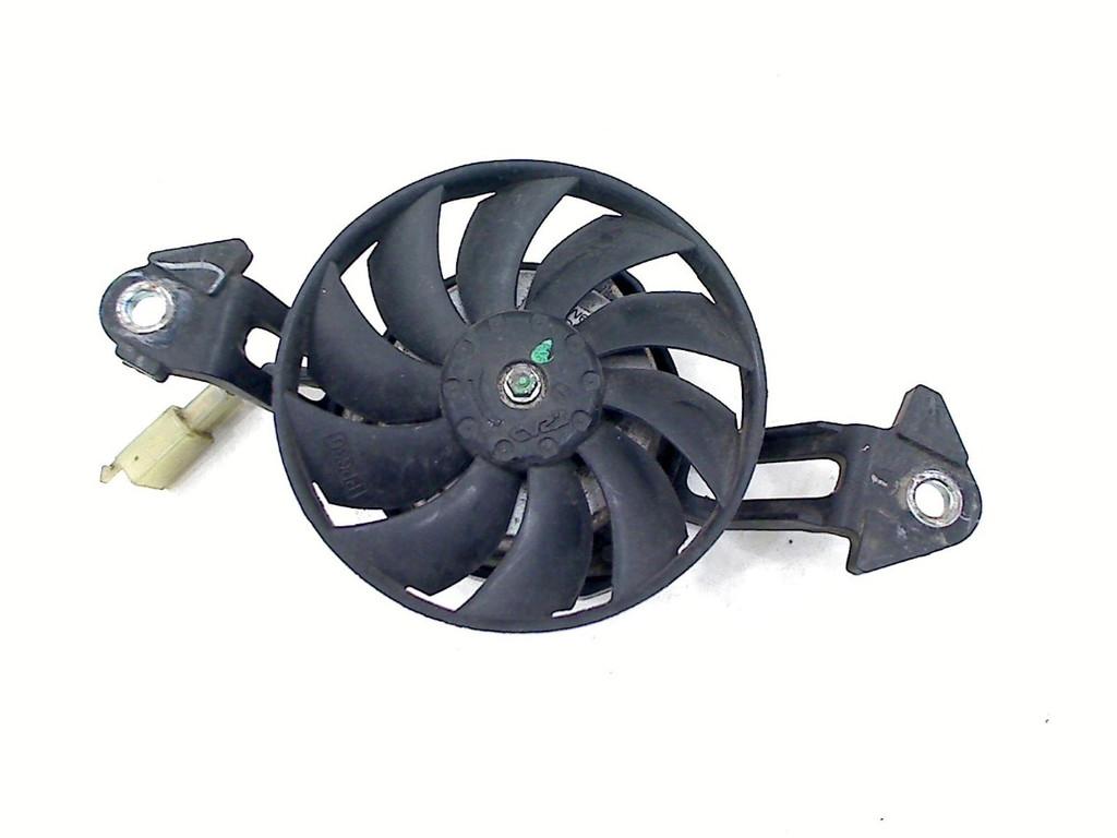 VENTILATEUR Yamaha YZF R125 2014-2016 (YZF-R125 YZFR125), Dhr. S. di Majo, Utilisé, Info@cama-motorparts.nl, P.J. Troelstraweg 8 8
3144 CX  MAASSLUIS, NL