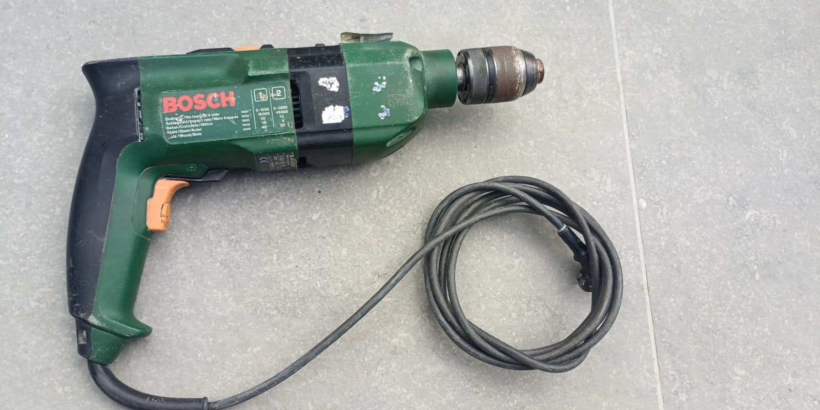 Boormachine Bosch, Doe-het-zelf en Bouw, Gereedschap | Boormachines, Ophalen, Boormachine
