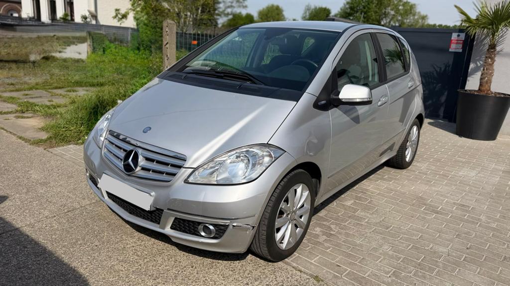 MERCEDES CLASSE A160 ESSENCE 130.000KM, Auto's, Mercedes-Benz, Bedrijf, A-Klasse, Elektrische buitenspiegels, Benzine, Euro 5