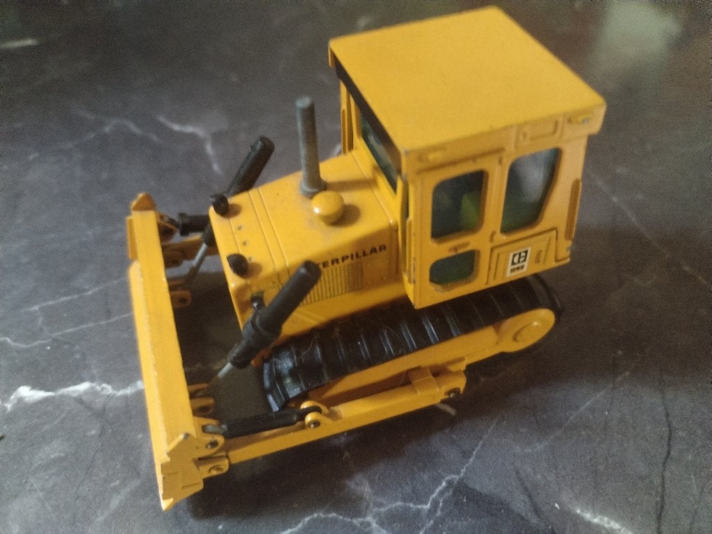 jouet bulldozer Caterpillar CAT D4E, Enlèvement ou Envoi, Utilisé