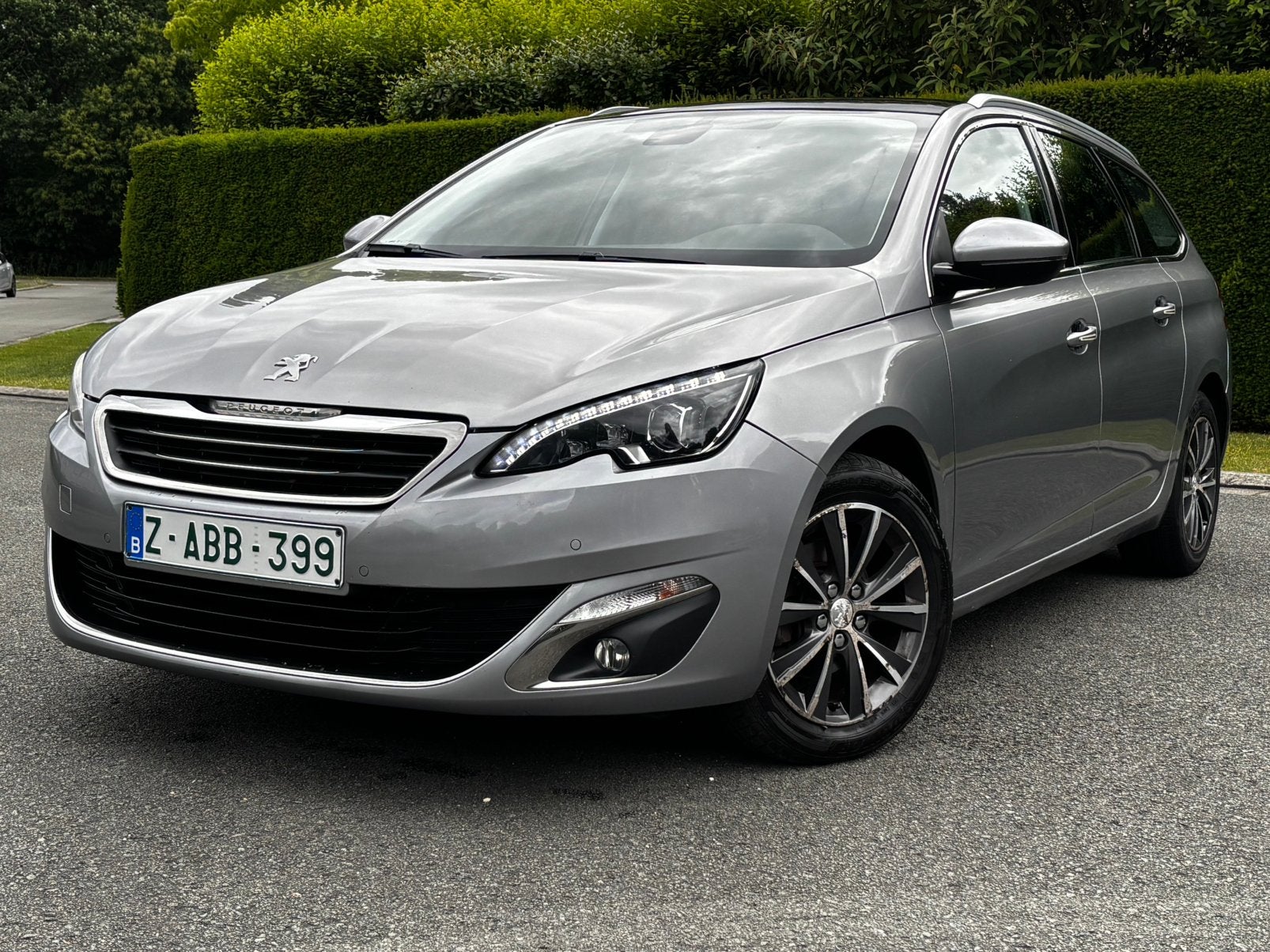 Peugeot 308 Active 1.2 Benzine| AUTOMAAT ‼️ /NAVI / CAMERA, Auto's, Euro 6, 5 deurs, Particulier, Bi-Xenon koplampen