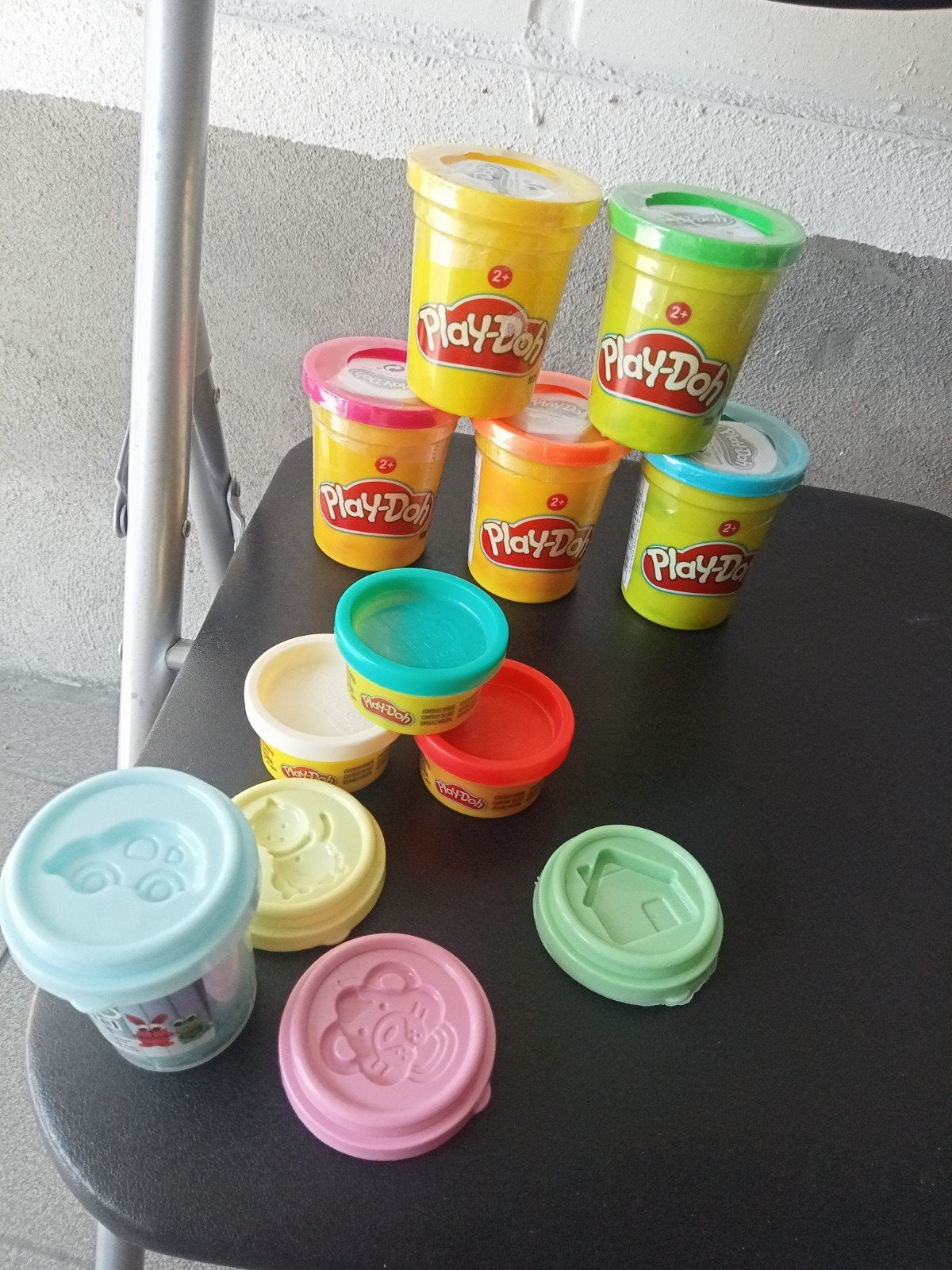 Boetseerklei van het merk Play-Doh, Ophalen, Nieuw