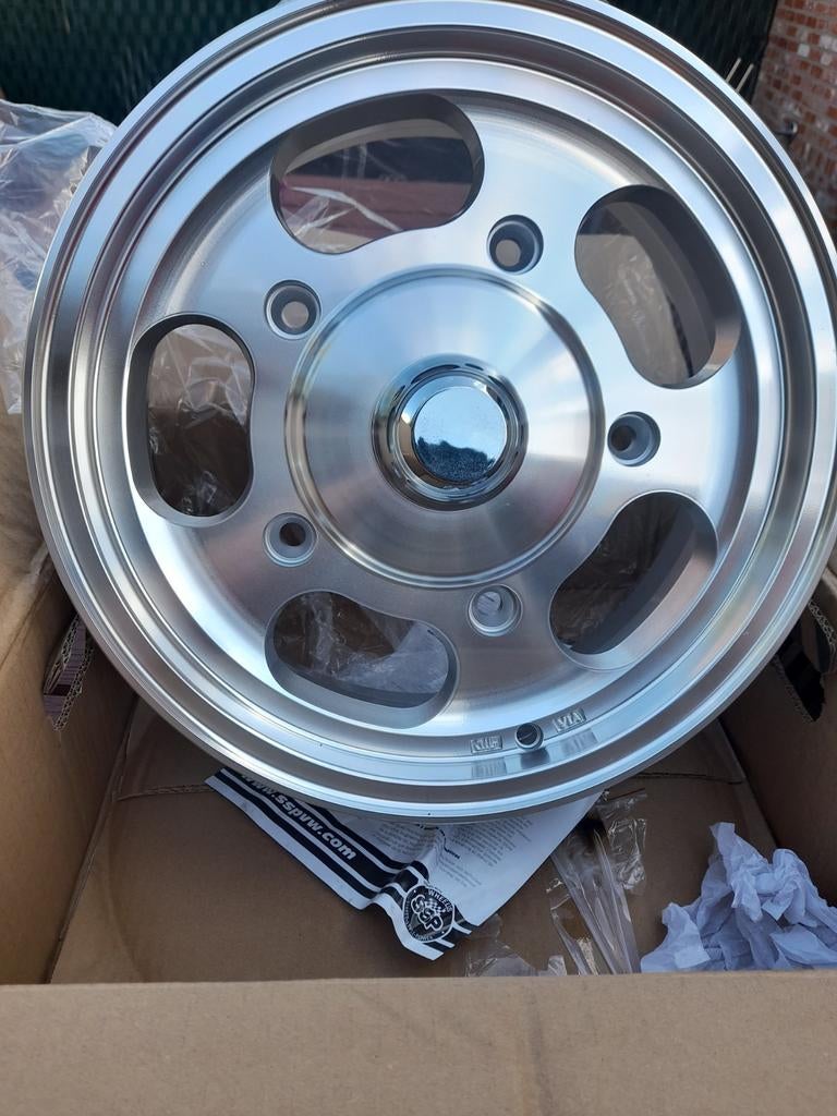 Jantes pour Volkswagen Beetle, Karmann Ghia, 181, T1 et T2A, Enlèvement ou Envoi