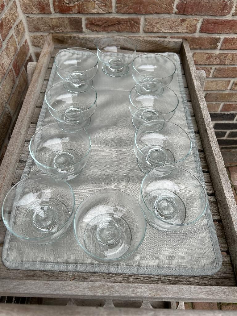 NIEUWE GLAZEN COUPE VOOR DESSERT EN VOORGERECHTJE, Huis en Inrichting, Ophalen of Verzenden, Nieuw, Glas, Glas of Glazen