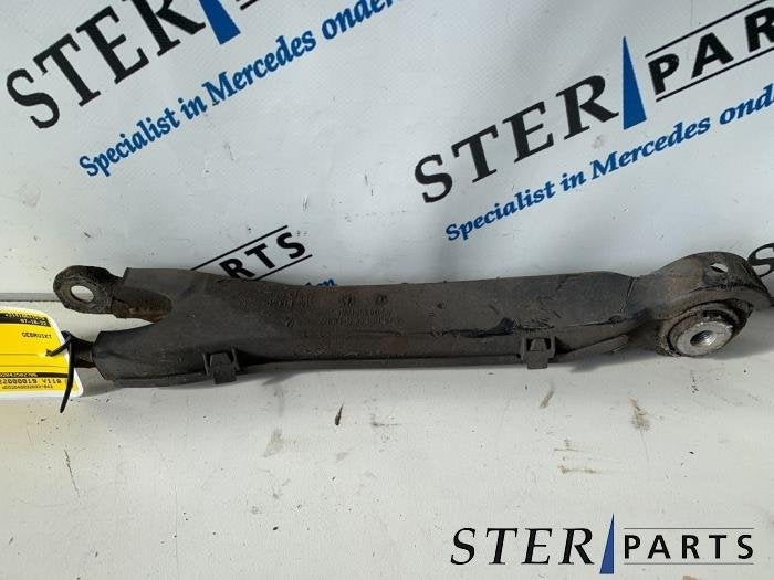 Bras de suspension bas arrière gauche d'un Mercedes C-Klass, 3 mois de garantie, Utilisé, -, -