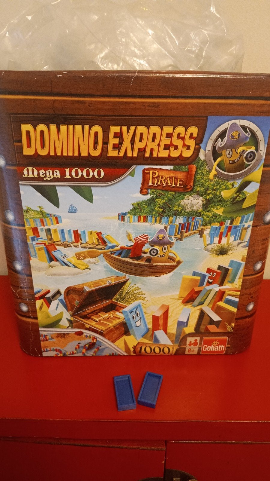 Boîte à Domino bleu en bon état