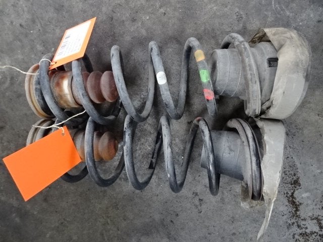 RESSORT DE SUSPENSION ARRIERE Peugeot, Kontakt-peugeot@peugeot.com, Utilisé, Peugeot Deutschland GmbH, Bahnhofsplatz
65423  Rüsselsheim, DE
