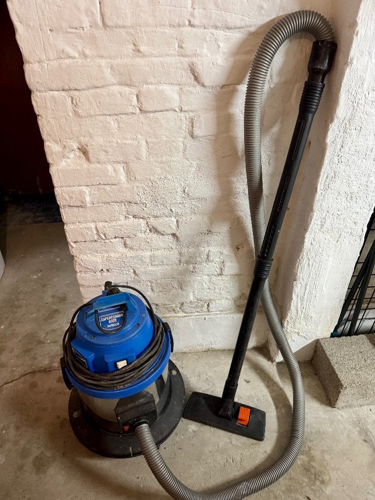 droog stofafzuiging, Electroménager, Aspirateur industriel, Enlèvement, Utilisé, Moins de 1 200 watts
