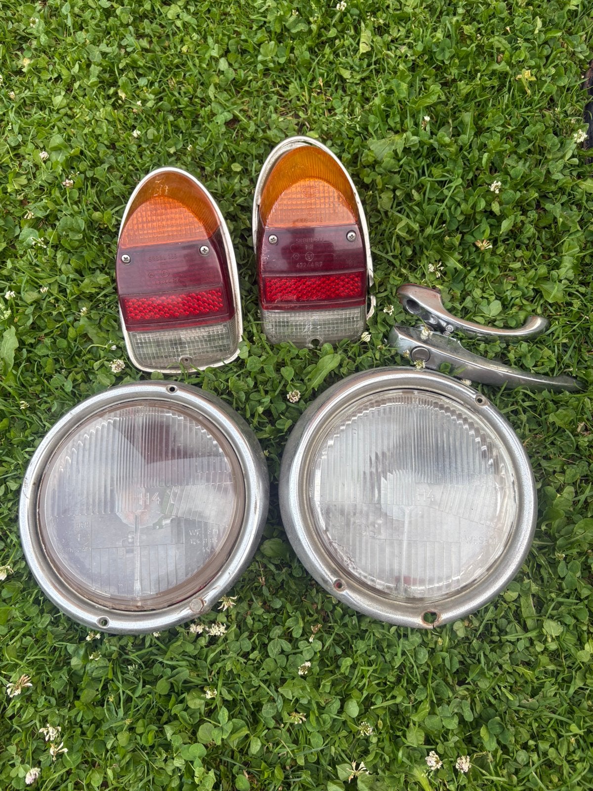 Klassieke VW Kever onderdelen set lampen, en 2 klinken, Ophalen, Volkswagen