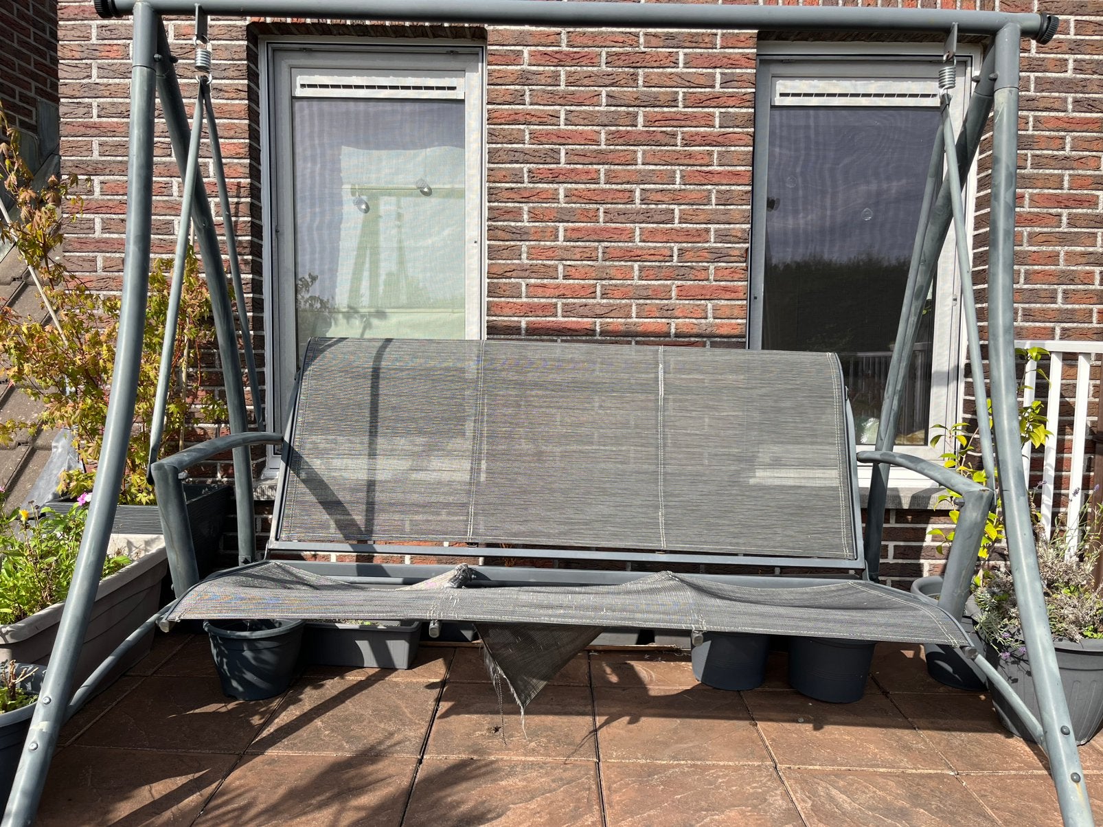Gratis Schommel - zitting beschadigd, Enlèvement, Utilisé