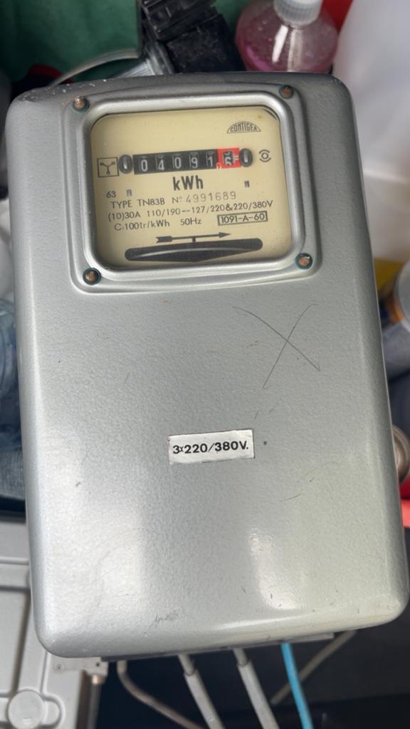 Anciens compteurs electriques, Audio, Tv en Foto, Schotelantennes, Ophalen of Verzenden, Zo goed als nieuw