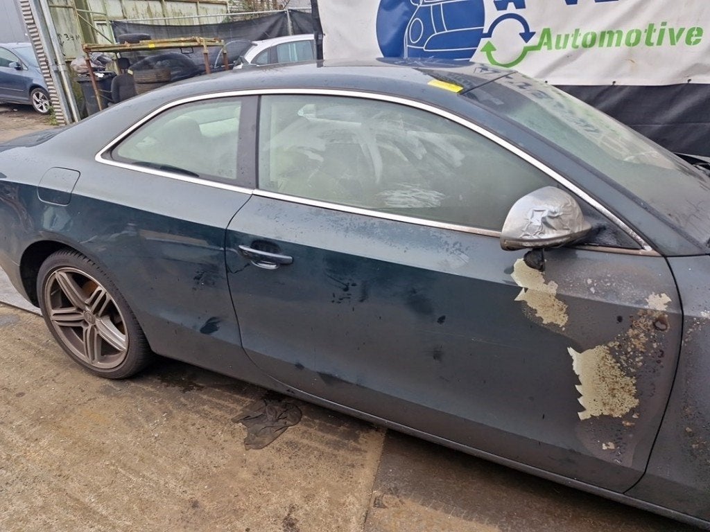 DIVERS Extra Ruit 2Deurs rechts-achte Audi A5 (8T3), Auto-Union-Straße  1,
85057  Ingolstadt, DE, Info@audi.de, Audi, Utilisé